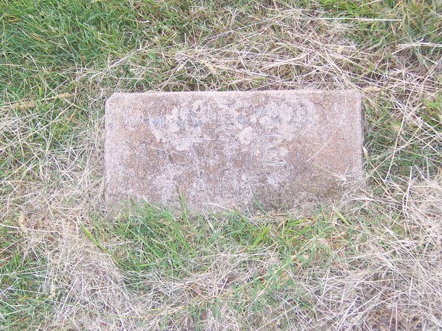 Fanny and Mattie's grave