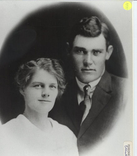 Myrtle and Ike Elliot 1916